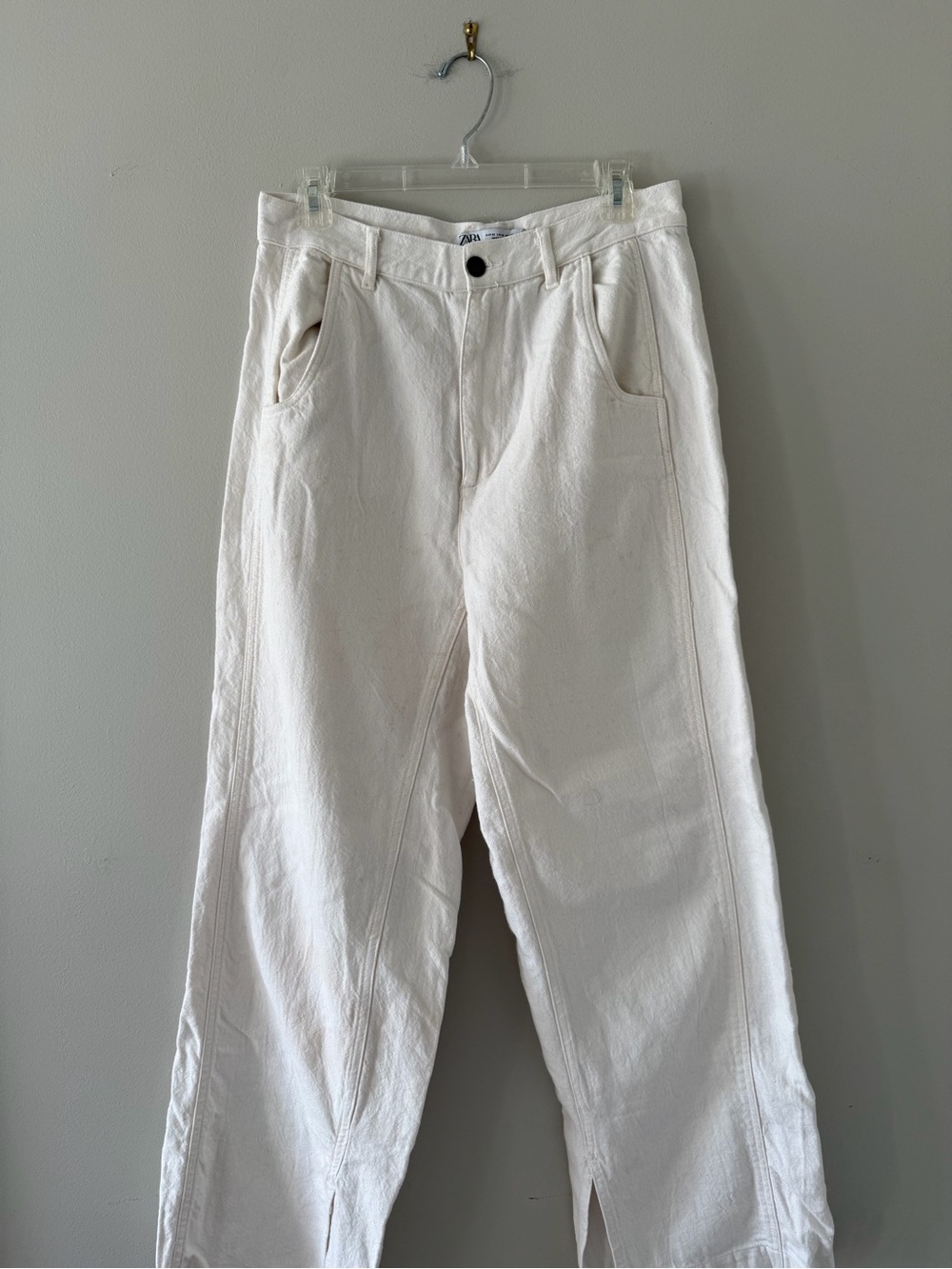Zara Straight Jeans in Off-White